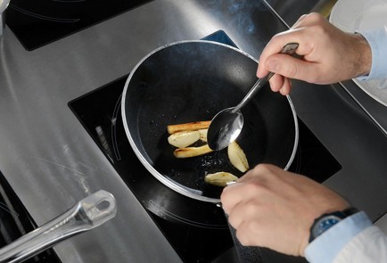 Фото шага рецепта Масляная рыба с корнеплодами 43005 шаг 3  