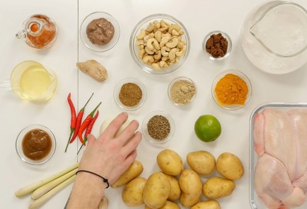 Фото шага рецепта Тайское карри массаманкарри 114780 шаг 1  