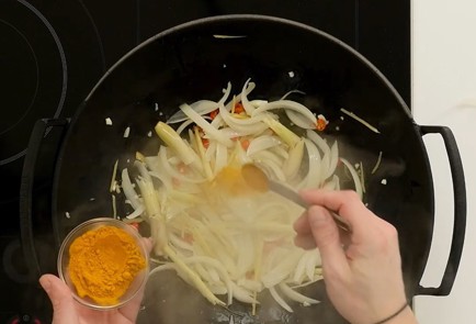 Фото шага рецепта Тайское карри массаманкарри 114780 шаг 5  