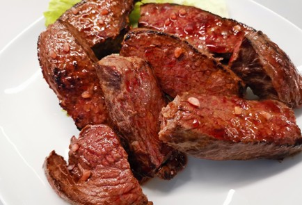 Фото шага рецепта Медальоны из говядины с французским соусом 175619 шаг 12  