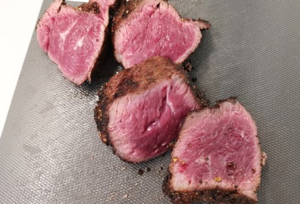 Фото шага рецепта Медальоны из говядины 175941 шаг 7  