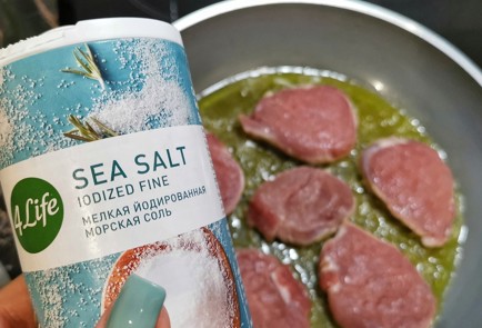 Фото шага рецепта Медальоны из свиной вырезки 173686 шаг 5