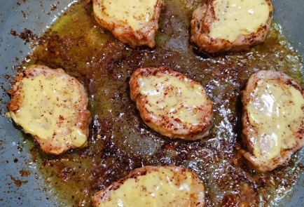 Фото шага рецепта Медальоны из свиной вырезки 173686 шаг 9