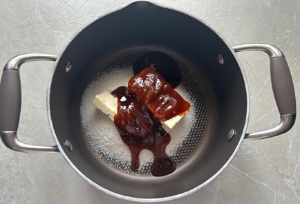 Фото шага рецепта Медовик 189764 шаг 2  