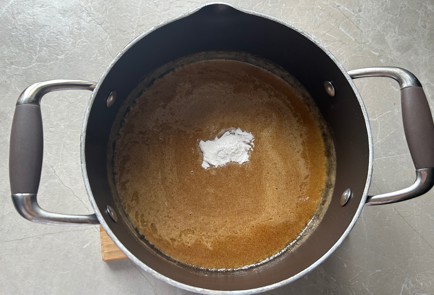 Фото шага рецепта Медовик 189764 шаг 3  