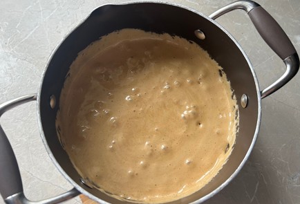 Фото шага рецепта Медовик 189764 шаг 4  