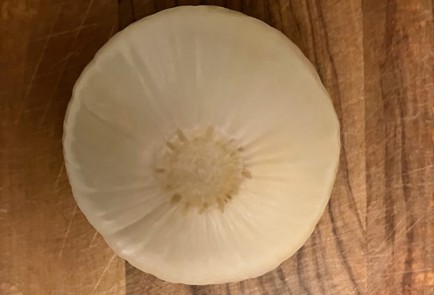 Фото шага рецепта Мидии под сливочнолуковом соусом 190844 шаг 4  