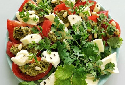 Фото шага рецепта Микс из овощей с сыром сулугуни 152375 шаг 4  