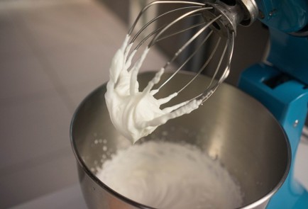 Фото шага рецепта Мильфей с ягодами 138569 шаг 14  