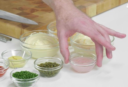 Фото шага рецепта Мимоза с лососем и яичным кремом 189343 шаг 8  