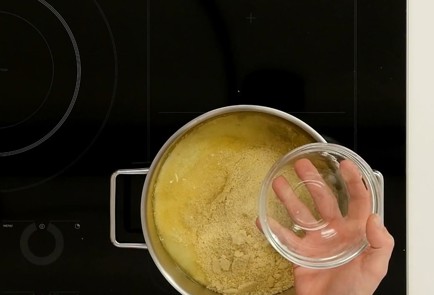 Фото шага рецепта Миндальное печенье 126283 шаг 4  