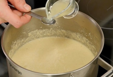 Фото шага рецепта Миндальное печенье 126283 шаг 6  