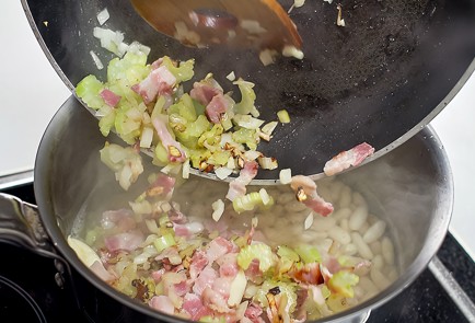 Фото шага рецепта Минестроне традиционный 20115 шаг 3  