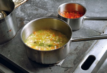 Фото шага рецепта Минестроне с дайконом и укропом 27683 шаг 5  