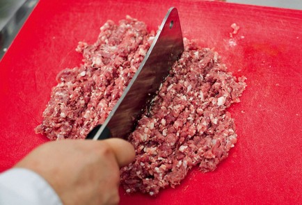 Фото шага рецепта Миничебуреки 30373 шаг 1  