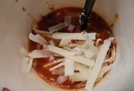 Фото шага рецепта Минифриттата с беконом 176202 шаг 6  