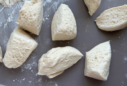 Фото шага рецепта Минипиццы 176021 шаг 11  