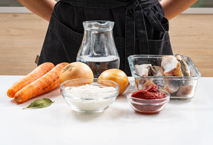 Фото шага рецепта Минтай на сковороде с луком и морковью 190496 шаг 1  