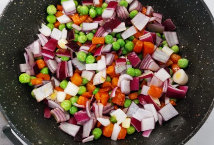 Фото шага рецепта Минтай на сковороде 176218 шаг 5  