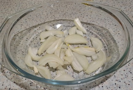 Фото шага рецепта Минтай с картофелем в духовке 188549 шаг 4  