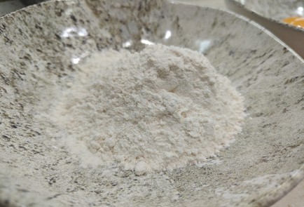 Фото шага рецепта Минтай в кляре 188344 шаг 2  