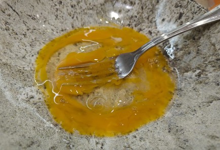 Фото шага рецепта Минтай в кляре 188344 шаг 6  