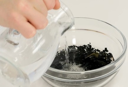 Фото шага рецепта Суп с мисо 114519 шаг 2  