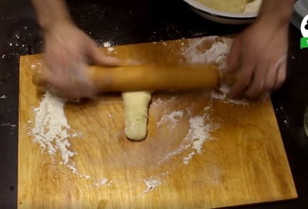 Фото шага рецепта Мягкие плюшки с сахаром 47485 шаг 7  