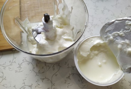 Фото шага рецепта Молочное желе с мятой 190000 шаг 2  