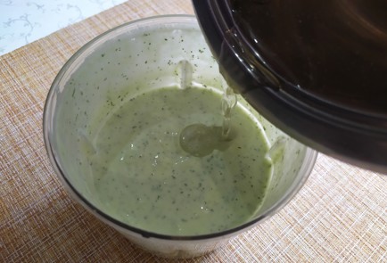 Фото шага рецепта Молочное желе с мятой 190000 шаг 7  