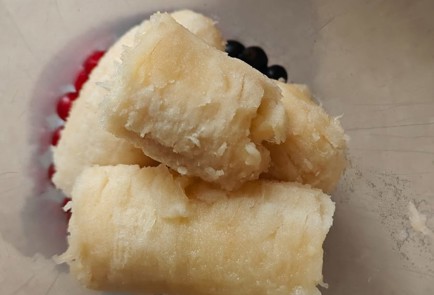 Фото шага рецепта Молочный коктейль в домашних условиях 189900 шаг 3  