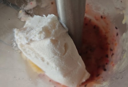 Фото шага рецепта Молочный коктейль в домашних условиях 189900 шаг 8  