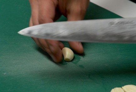 Фото шага рецепта Молодая картошка в духовке 151132 шаг 3  