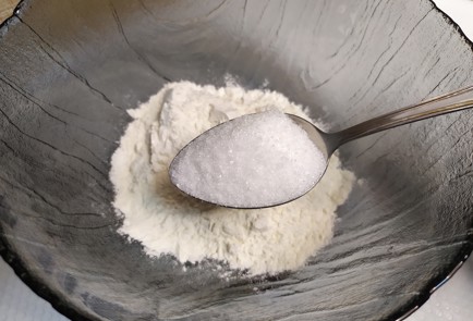 Фото шага рецепта Морковные кексы 190746 шаг 4  