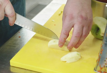 Фото шага рецепта Морковные котлеты 152146 шаг 2  