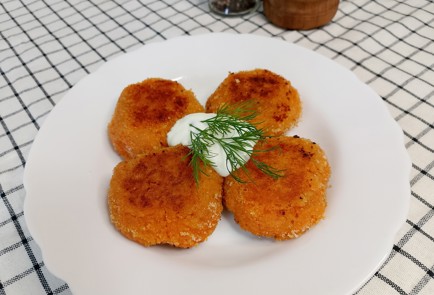 Фото шага рецепта Морковные котлеты 191613 шаг 11  