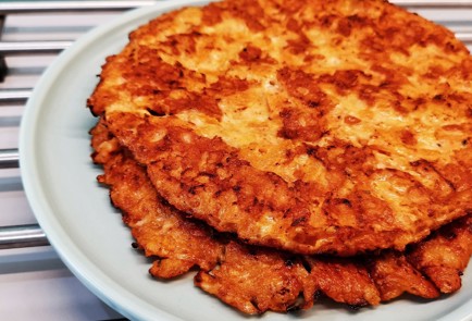 Фото шага рецепта Морковные лепешки 174449 шаг 10