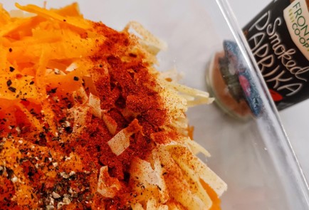 Фото шага рецепта Морковные лепешки 174449 шаг 2