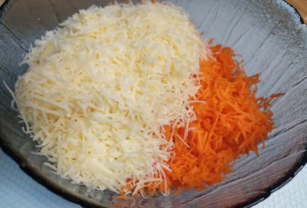 Фото шага рецепта Салат из моркови 190645 шаг 4  