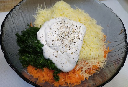 Фото шага рецепта Салат из моркови 190645 шаг 8  