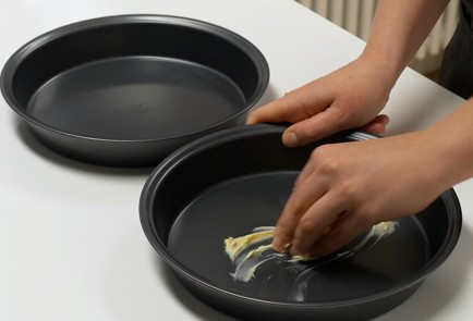 Фото шага рецепта Морковный торт 140265 шаг 9  