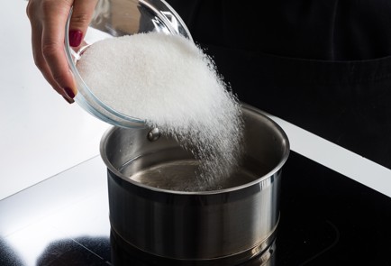 Фото шага рецепта Мороженое из варенья 152475 шаг 1  