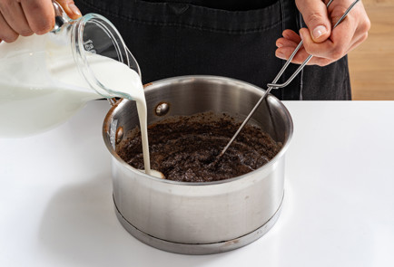 Фото шага рецепта Мороженое Роки Роуд 189250 шаг 3  