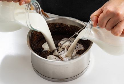 Фото шага рецепта Мороженое Роки Роуд 189250 шаг 4  