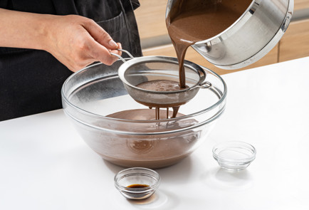 Фото шага рецепта Мороженое Роки Роуд 189250 шаг 6  