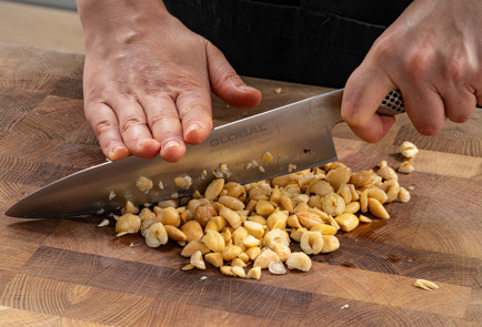 Фото шага рецепта Мороженое Роки Роуд 189250 шаг 8  