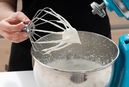 Фото шага рецепта Мороженое с печеньем и шоколадом 138644 шаг 1  