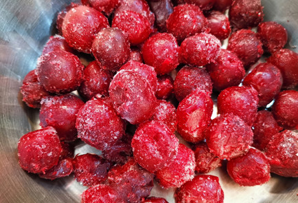 Фото шага рецепта Морс с вишней 151992 шаг 1  