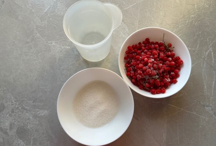 Фото шага рецепта Морс 190546 шаг 1  