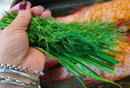 Фото шага рецепта Морской окунь в духовке 189705 шаг 5  